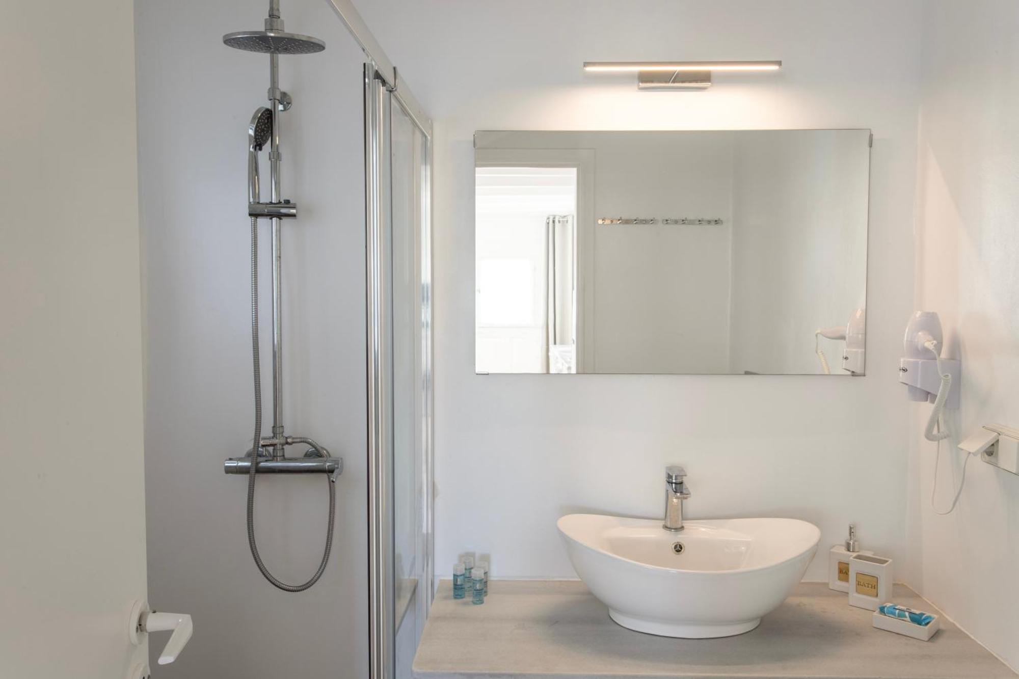 K Homes-Family Stone Suite Tínos Extérieur photo